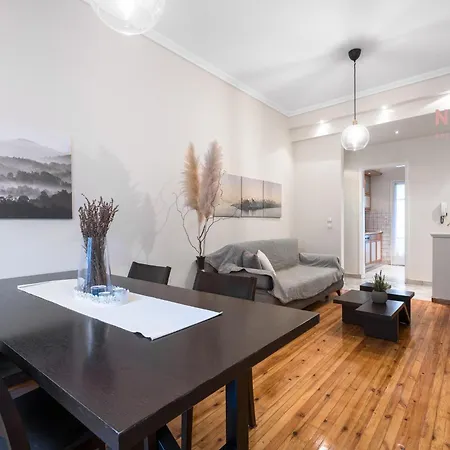 Florence, Nilie Hospitality Mgmt Szaloniki