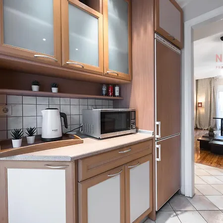 Florence, Nilie Hospitality Mgmt