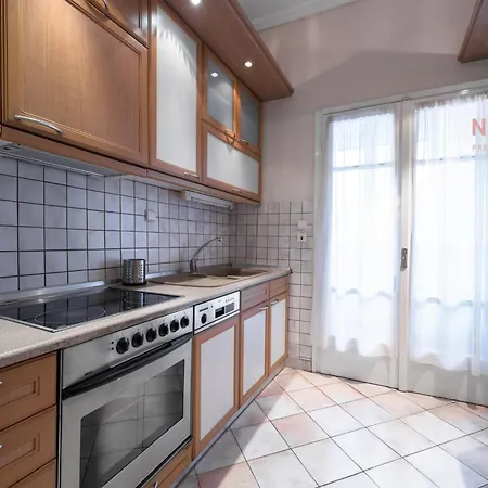 Florence, Nilie Hospitality Mgmt *